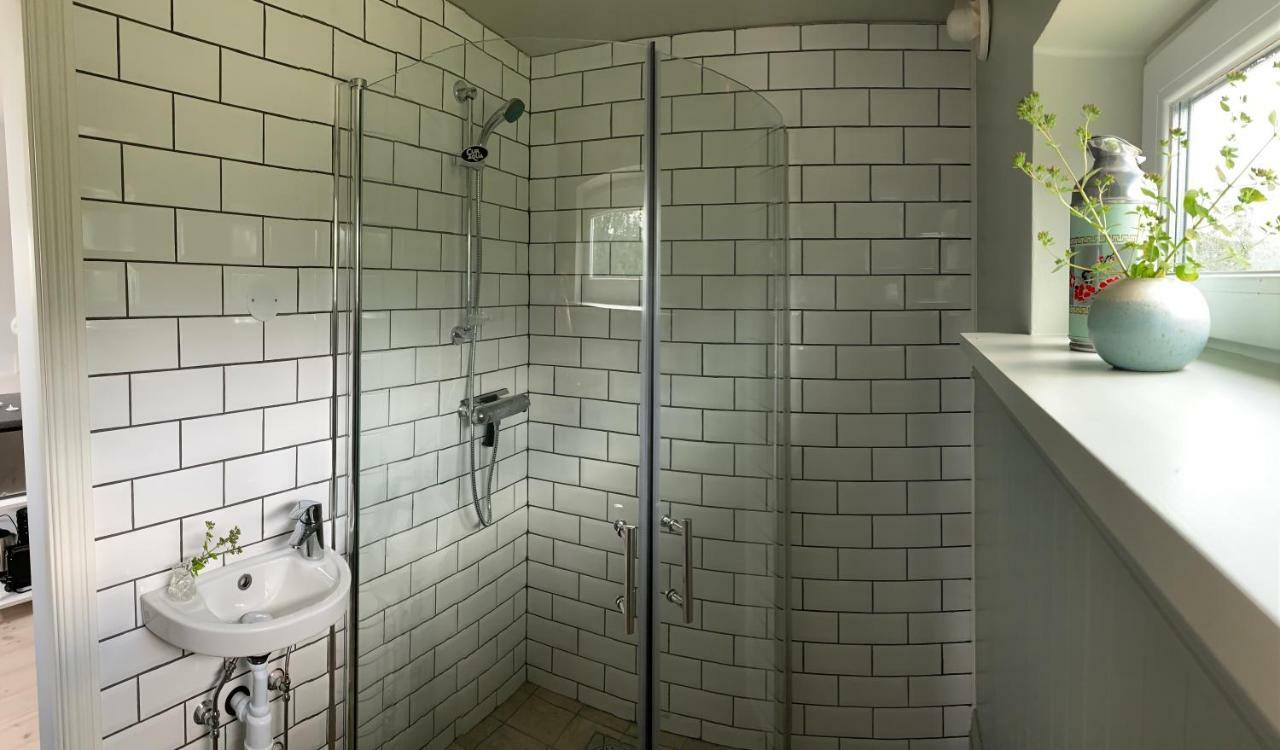 Station Bed&Kitchen Guesthouse Varberg Exterior foto